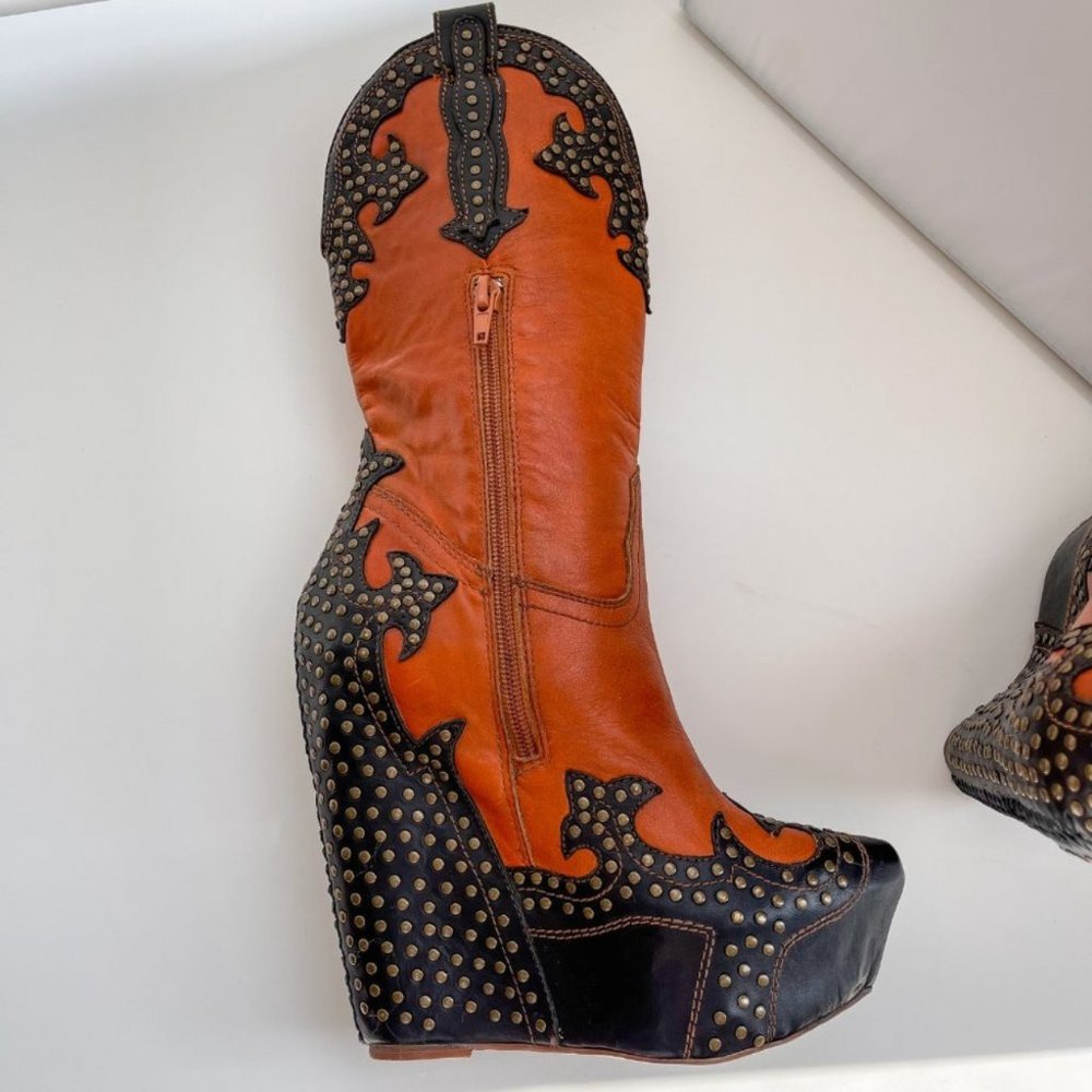 ❤️SOLD❤️Jeffrey Campbell Giddy Stud Wedge Boots - Picture 7 of 11